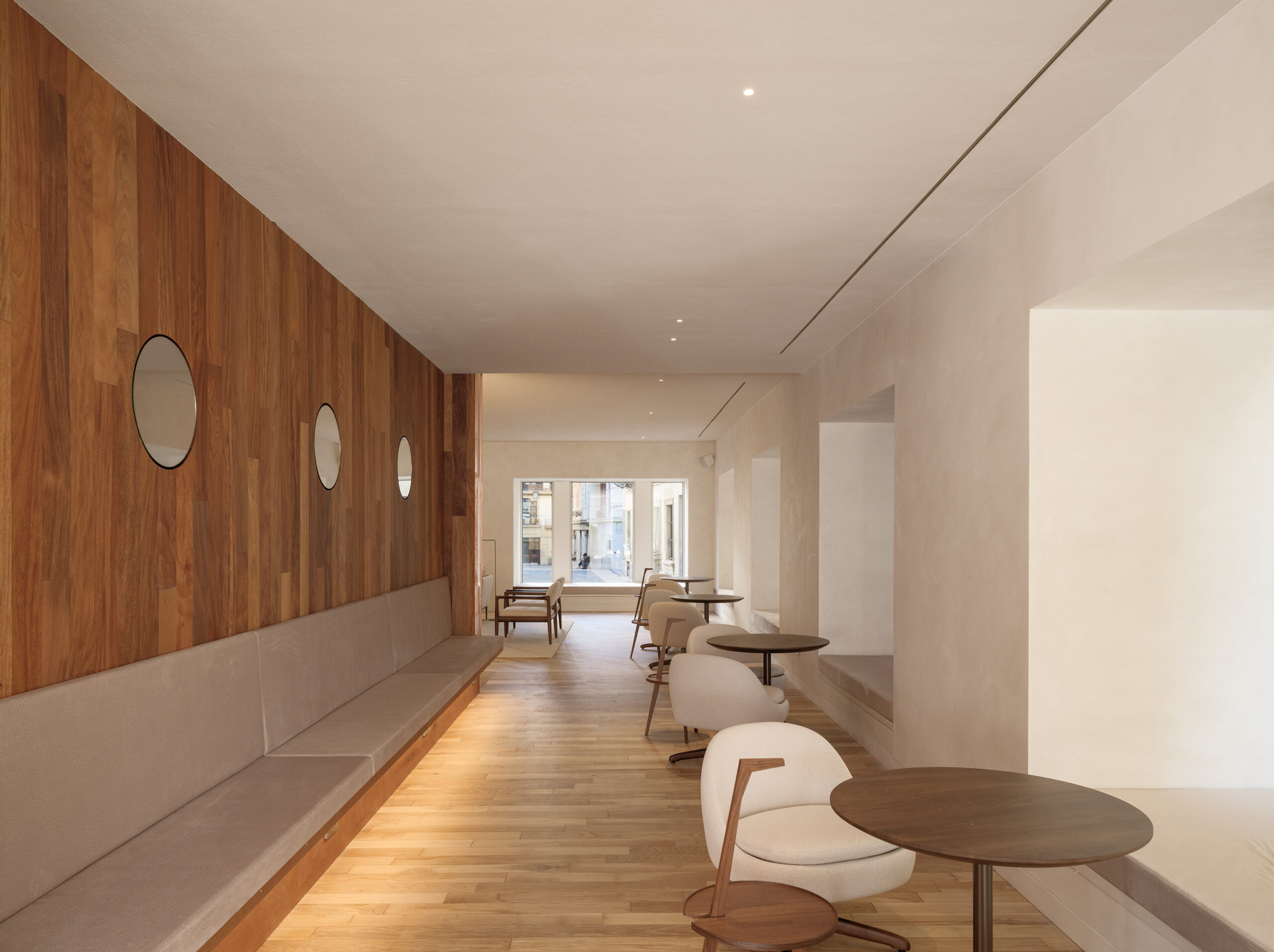 Lasala Plaza Hotel Visual 04 zU-studio